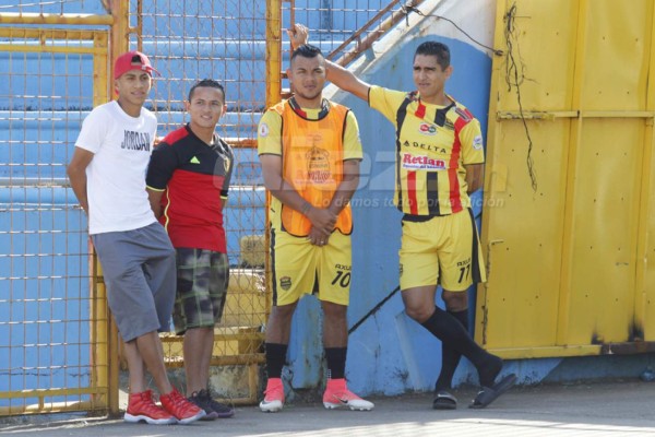 CURIOSAS: La incertidumbre en el Olímpico y la partida del Marathón