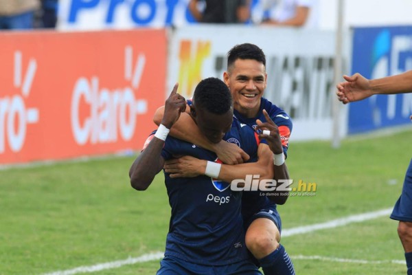 NO VISTE EN TV: Los recogepelotas, el gesto de Licona y la plática Tato-Diego