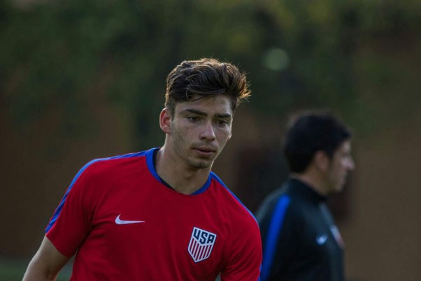 Las perlas con doble nacionalidad que juegan en el extranjero que pueden optar a jugar con Honduras