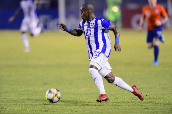 ¡Uno más! Los 13 futbolistas que ha hecho debutar Fabián Coito con la Selección de Honduras