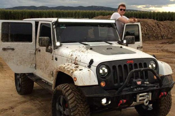 Canelo Álvarez y su espectacular colección de autos desde Lamborghinis hasta un Bugatti Chiron