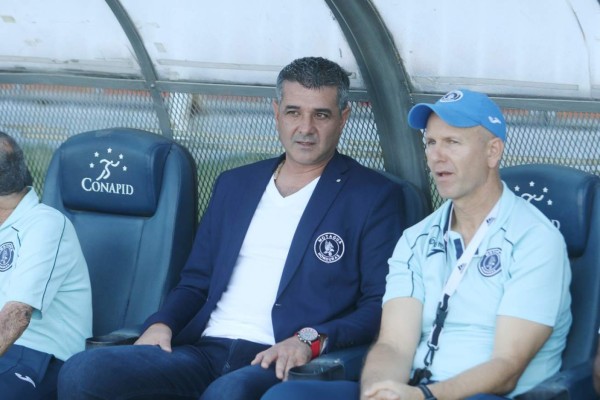 Ofensivo para liquidar al León: El 11 titular que Diego Vázquez afina para el clásico ante Olimpia