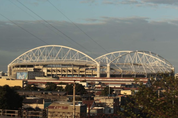 Así de bello luce el estadio Engenhão, donde debutará Honduras