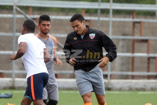 Así la pasa Julio 'Rambo' de León con Olancho FC de Liga de Ascenso