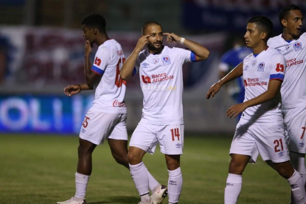 Lágrimas de dolor, abrazos, júbilo y debuts de jóvenes en el cierre de la Jornada 14 en Honduras