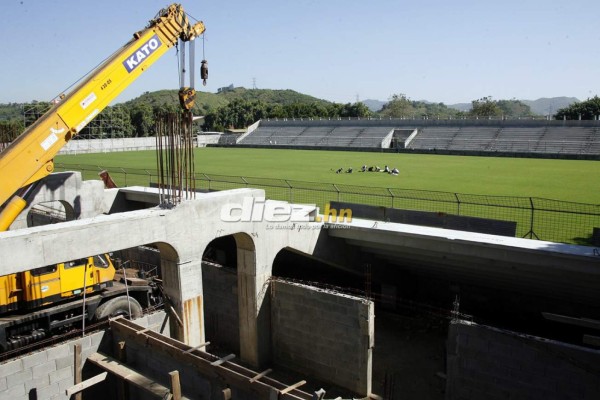 Del baúl de los recuerdos: La foto de Pacini, los futbolistas en el presidio y el contrato de Osman