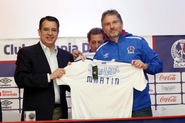 FICHAJES: Real España anuncia altas y prepara barrida, mexicano ofrecido en Honduras y Troglio define su futuro