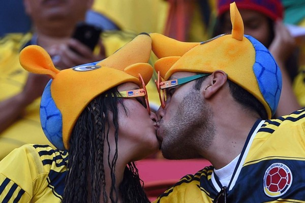 Los Mejores 'BESOS” del Mundial Brasil 2014