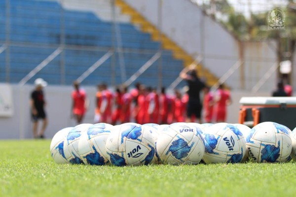 Olimpia se olvida de la polémica con América y se van a la playa; ahora se enfocan en el tricampeonato