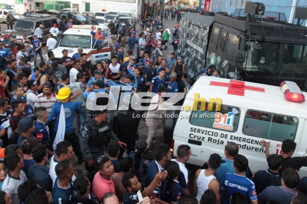 Impactantes: Las fotos de la tragedia y los minutos de terror en el Nacional