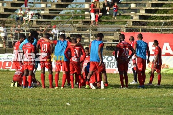 FOTOS: El júbilo y tristeza de la final de ida de la Liga de Ascenso de Honduras