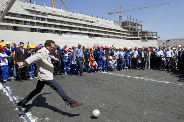 Avances para Mundial-2014 tras visita a Curitiba, Rio y Sao Paulo.