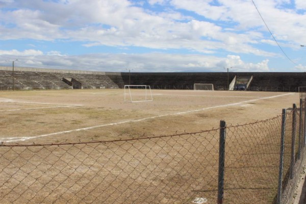 FOTOS: Así se se encuentra el estadio de La Paz, mismo que será remodelado