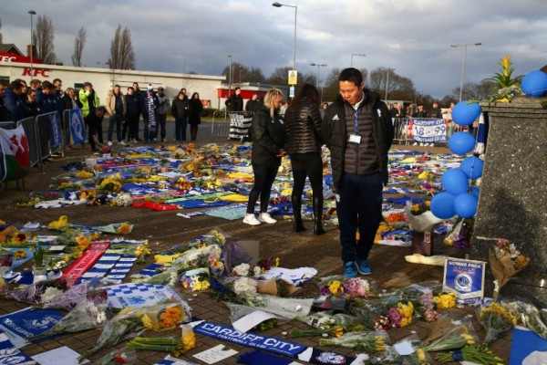 Tristeza: El terrible sufrimiento de la hermana de Emiliano Sala en Cardiff