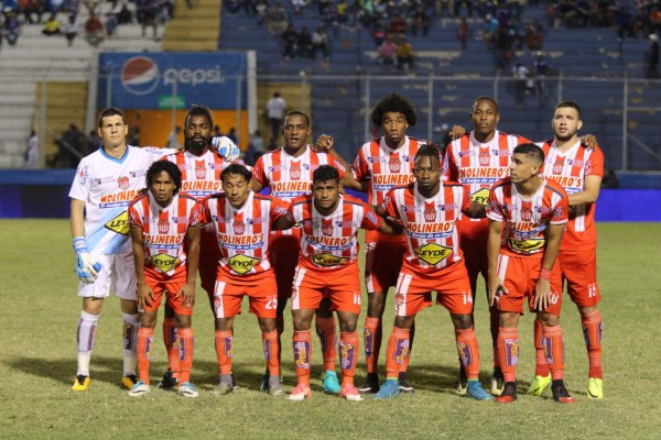 MERCADO: Motagua oficializó refuerzo pero se fue Carlos Discua; Sambulá a punto de volver