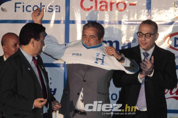 Presentación de Jorge Luis Pinto como técnico de Honduras