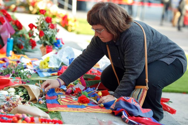 Así se despide la afición del Barcelona de Johan Cruyff en el Camp Nou