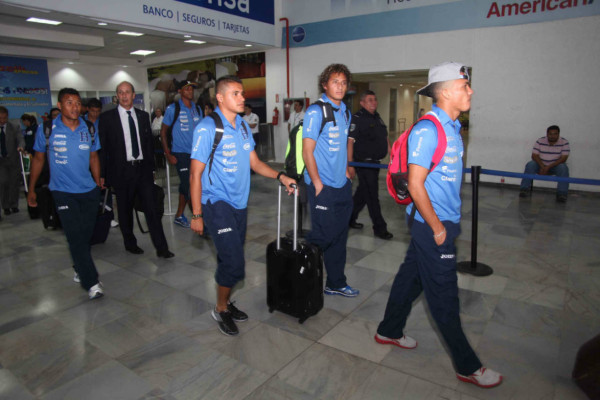 Honduras regresó a las 02:45 am de este sábado a San Pedro Sula