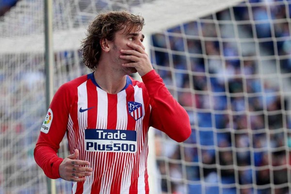 Revolución: Acuerdo por De Ligt, anuncio del PSG-Neymar y hondureños agitan el mercado