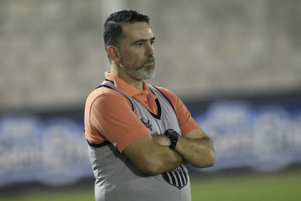 Mercado: Vida alista refuerzos, confirman baja en Motagua y un español dirigirá en Liga Nacional