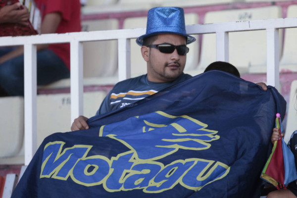 La fiel afición que llegó a los estadios.