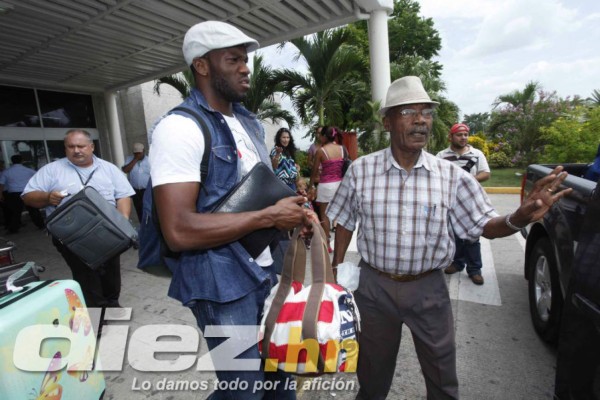 FOTOS: Don Nicolás, el padre de la dinastía Suazo y fiel aficionado al Marathón