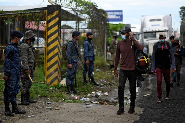 Parece guerra: Así arma Guatemala su frontera con Honduras para evitar entrada de inmigrantes