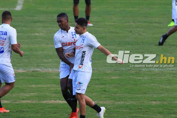 FOTOS: El parlante que acompaña a Maynor Figueroa y el nuevo look de Elis