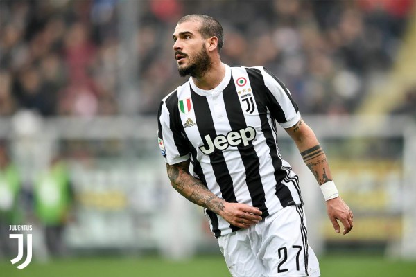 EQUIPAZO: Cristiano, tres Campeones del Mundo y con Dybala ¡el nuevo Juventus!