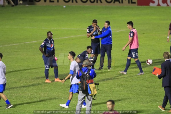 ¡Llanto, dolor y lágrimas! El fiestón del Saprissa en medio de la hecatombe del Motagua