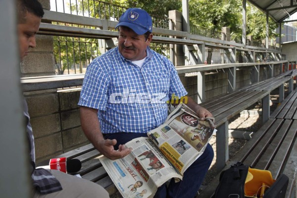 FOTOS: El álbum inédito de Alberth Elis en torneos colegiales