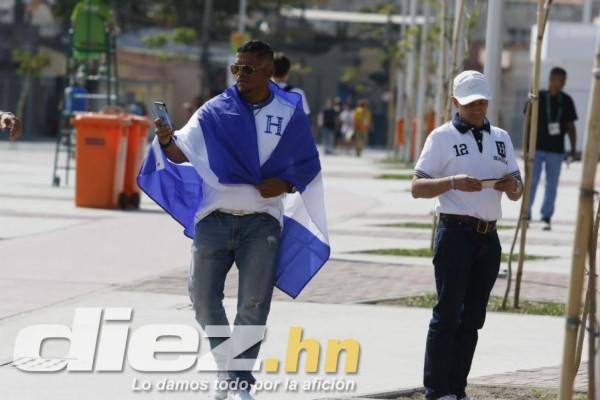 Así se vive el ambiente previo al juego Honduras vs Argelia