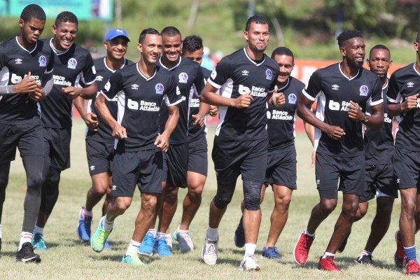 Olimpia: Pretemporada en Siguetepeque y un 11 bastante 'raro'
