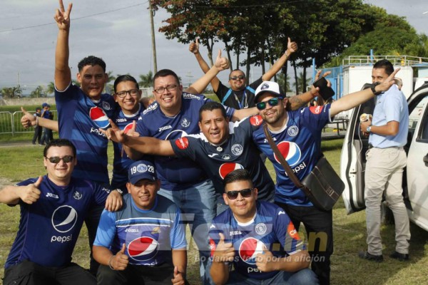 FOTOS: Así vive el Olímpico la fiesta de la gran final Real España-Motagua