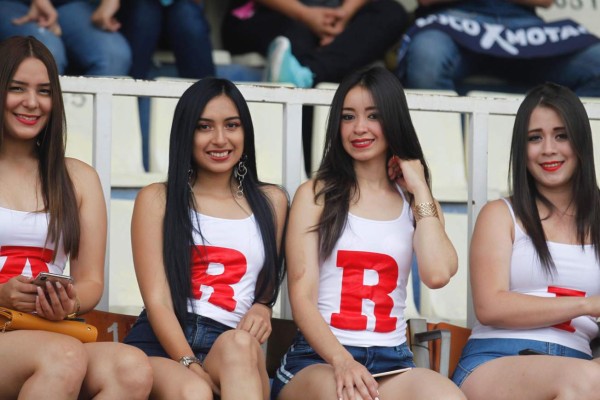 ¡El Nacional se llenó de preciosuras! Las chicas que enamoraron en el Motagua-Marathón