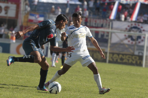 Olimpia se quedó con el clásico capitalino