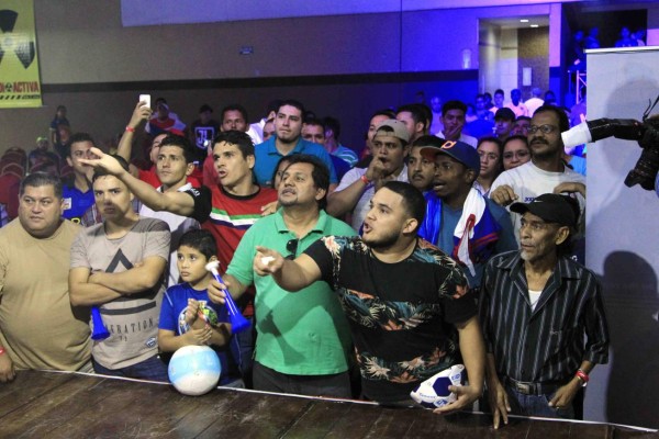 Hondureños vibraron la final de Rusia 2018 en estadio virtual de DIEZ