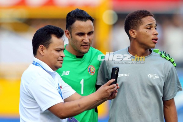 ¡Mucha tristeza! Las fotos que no se vieron en TV en juego de Honduras-Costa Rica