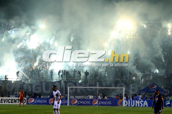 Las imágenes que la televisión no mostró de la ida de la final en Honduras