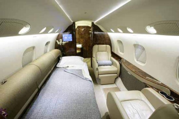 El Embraer 600 Legacy, el avión presidencial donde viajaría Chelato