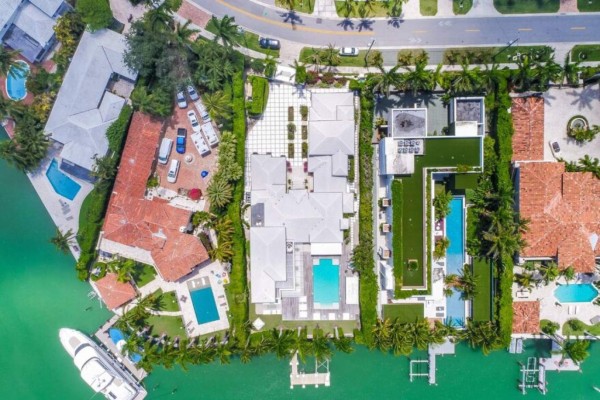 La 'casa maldita' de Shakira: Así es su ostentosa mansión en Miami que nadie quiere comprar