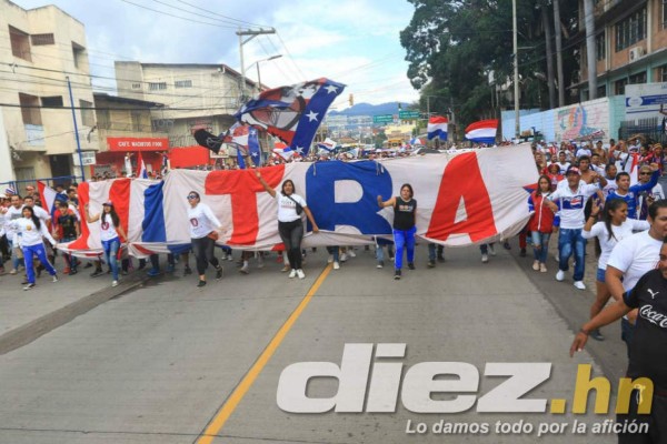 La Ultra Fiel se roba el show en el clásico Olimpia-Motagua