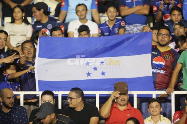 EN FOTOS: Motagüenses abarrotan el Nacional en un espectacular ambiente&nbsp;&nbsp;