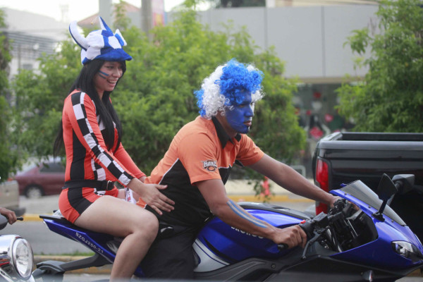 las mejores imagenes de la caravana de DIEZ