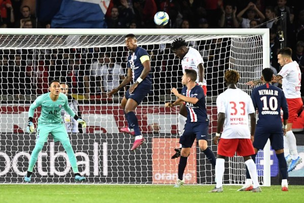 Keylor Navas y los rostros de la derrota del PSG luego de caer ante el modesto Reims