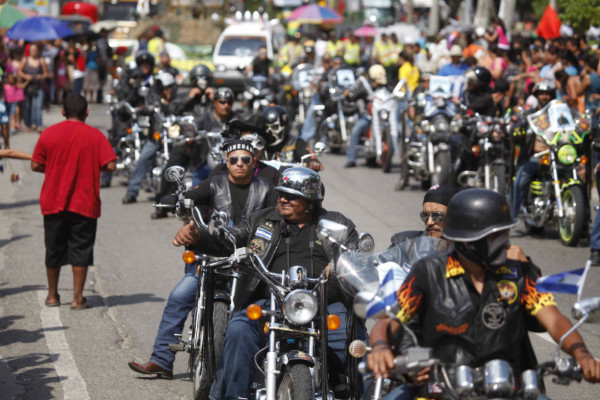 Imágenes de carrozas san pedro sula