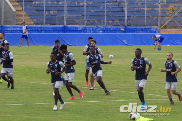 Flashazos: Un Fabián Coito feliz y los juegos mentales en microciclo de la Selección Sub 23 en Tegucigalpa