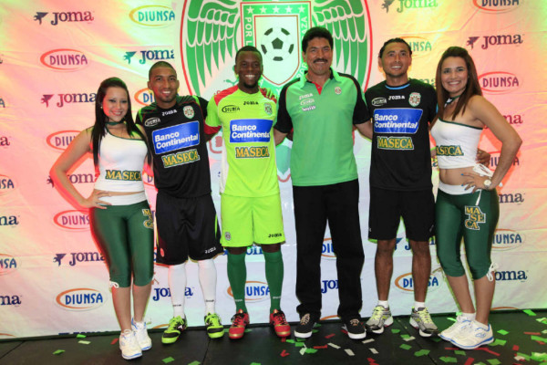 El moustro ya tiene su nueva piel.