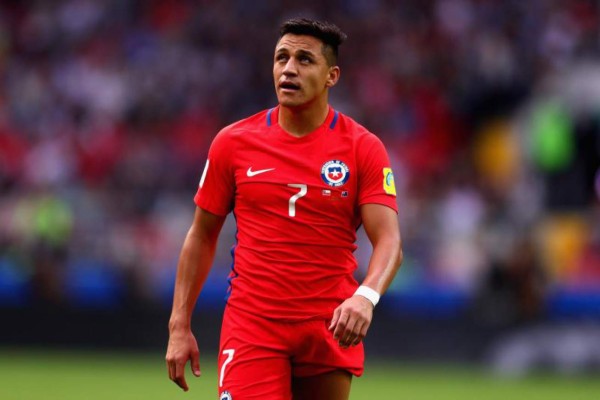 ¡EQUIPAZO! El 11 ideal de cracks que no estarán en el Mundial de Rusia 2018