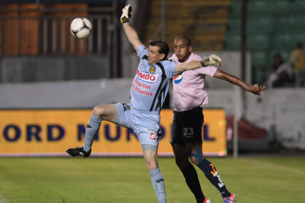 Clásico intenso entre Motagua y Real España